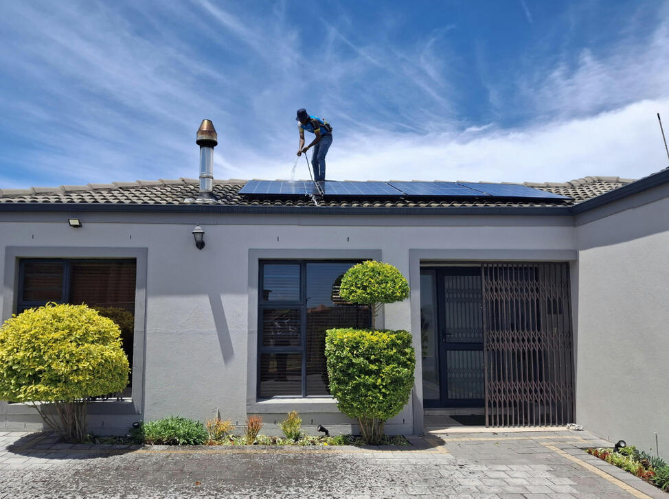 Residential exterior project by 2 The T Painting